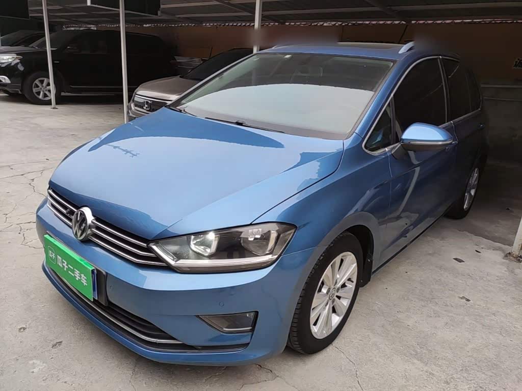 Volkswagen Golf · 2016 230TSI AT