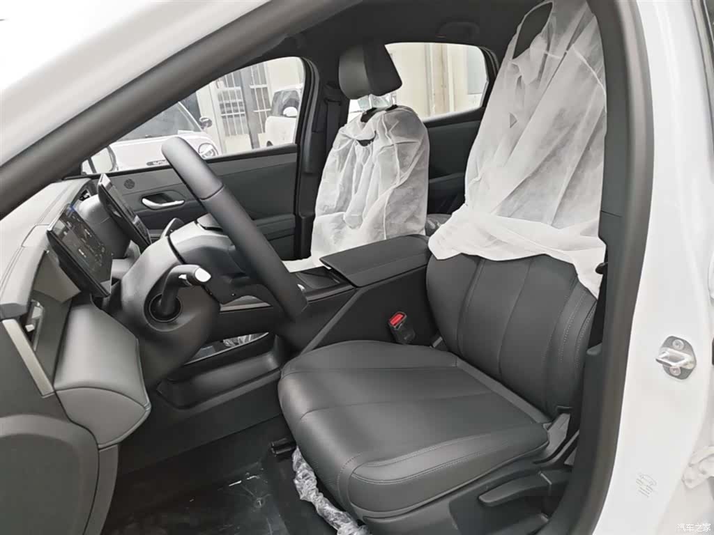 BYD Qin, 2026 15
