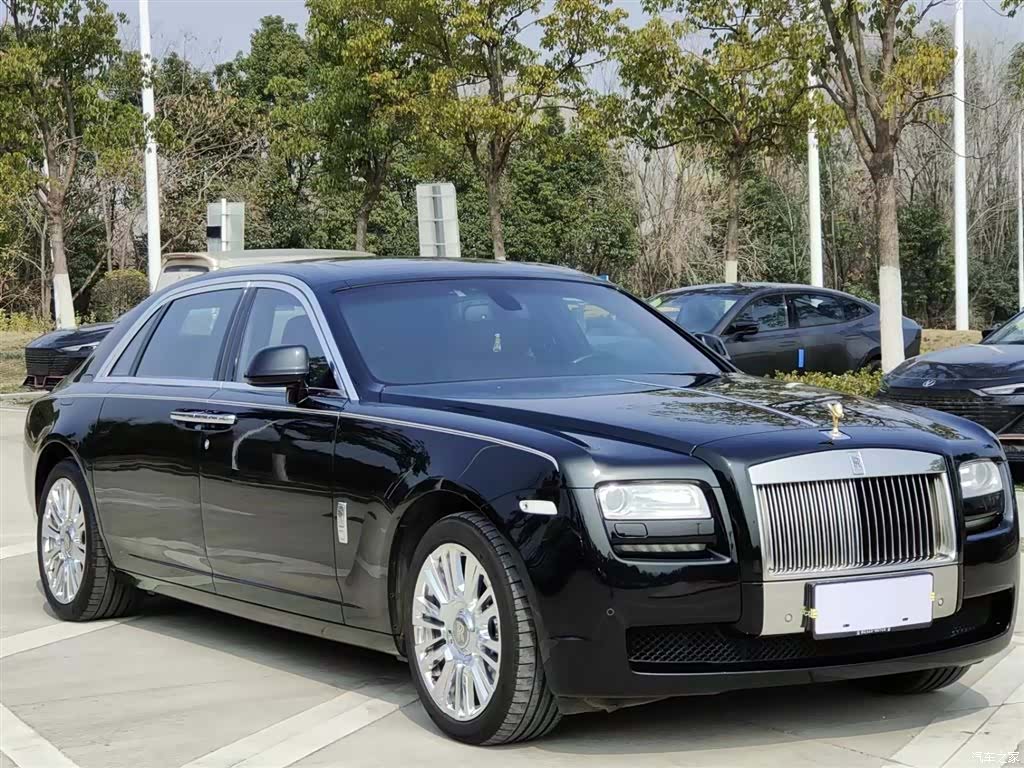 Rolls-Royce Ghost, 2013 3