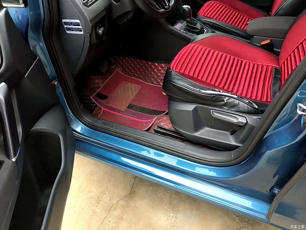 Volkswagen Golf, 2017 16
