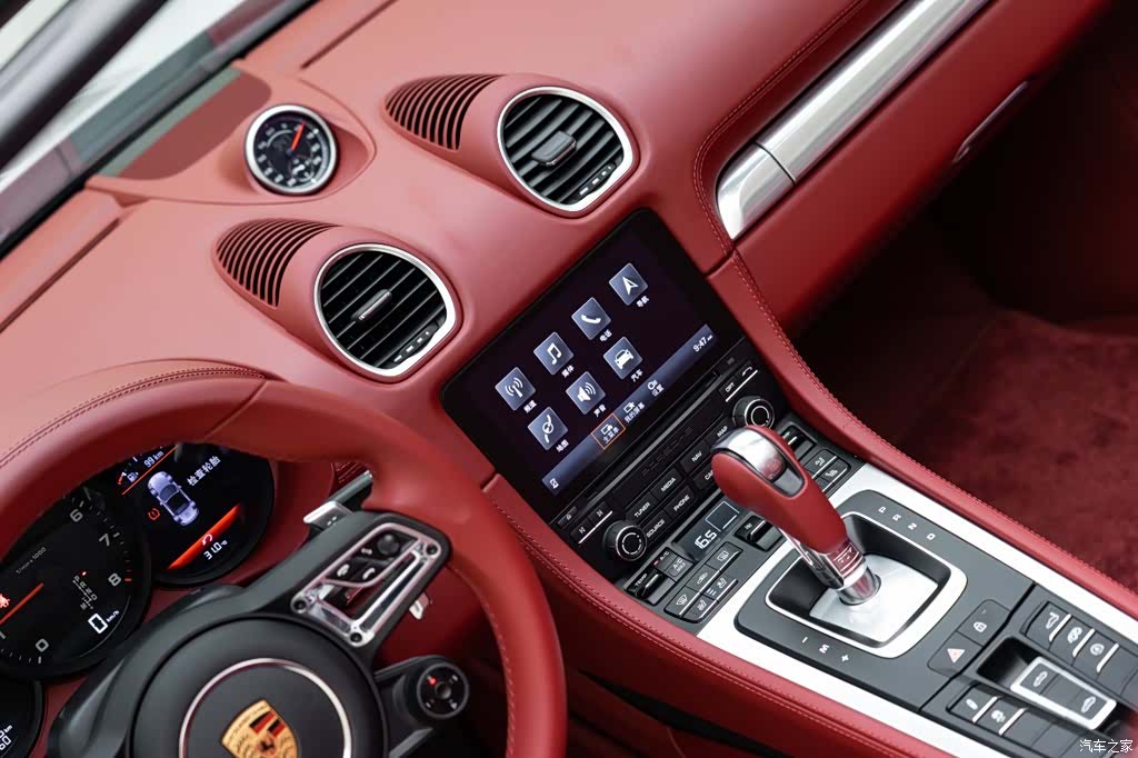 Porsche Boxster, 2024 13