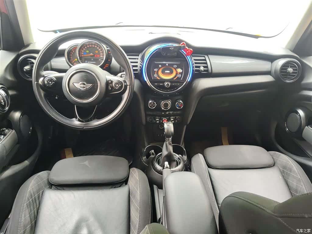 Mini Cooper, 2015 10