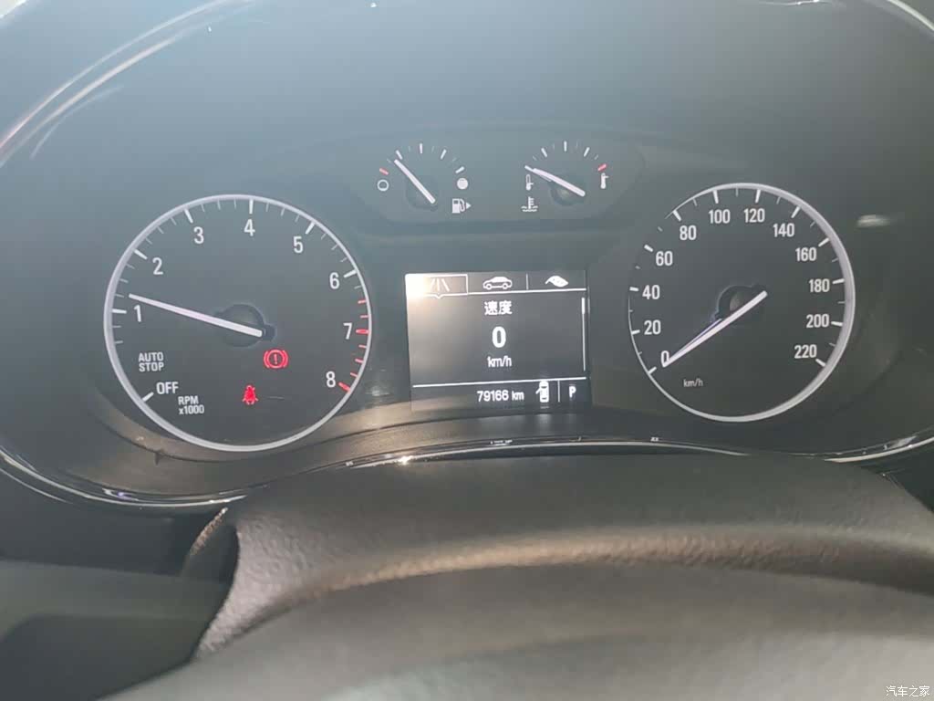 Buick Encore, 2017 12