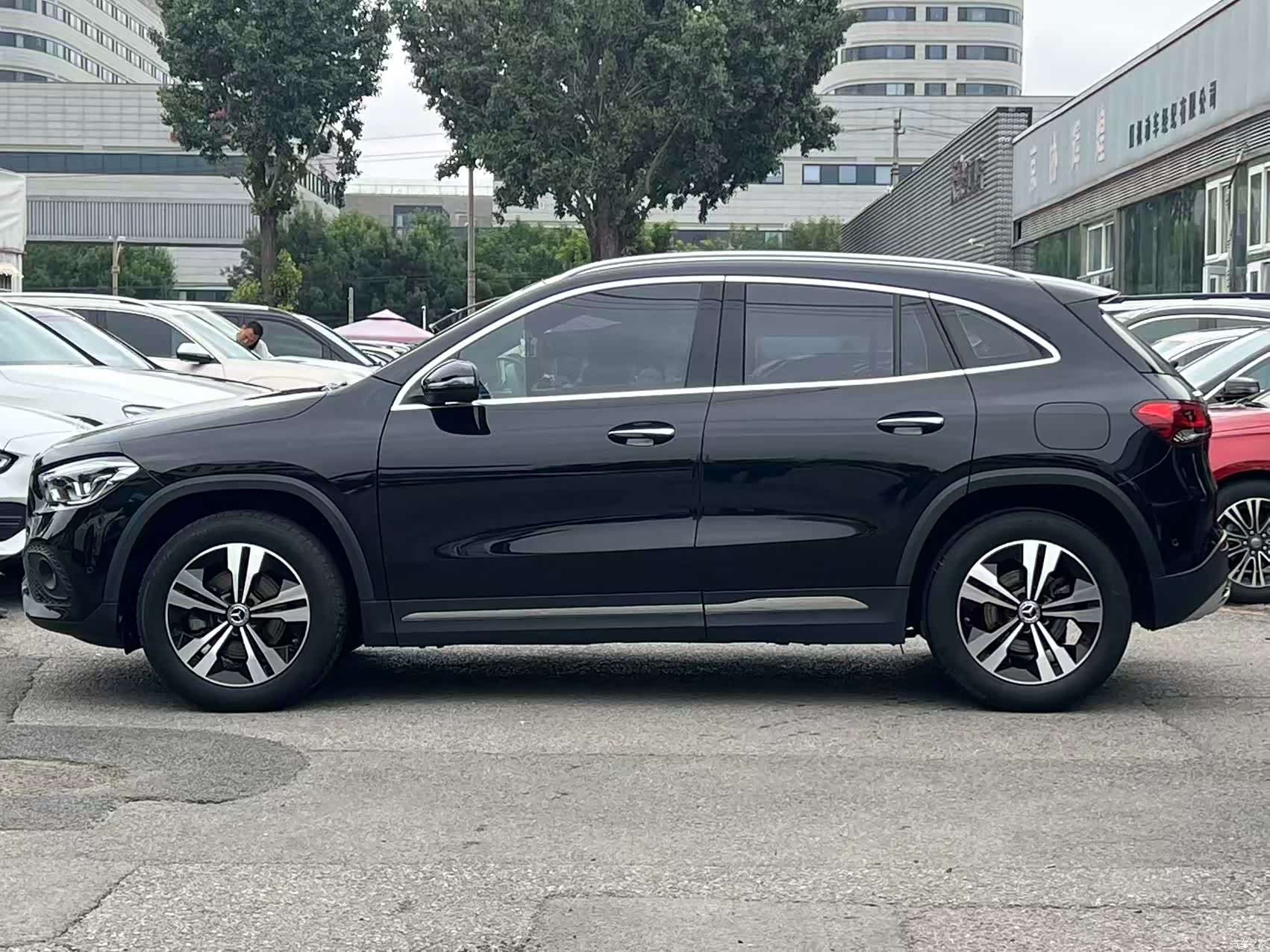 Mercedes-Benz GLA, 2021 22
