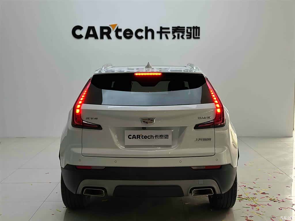 Cadillac XT4, 2022 3