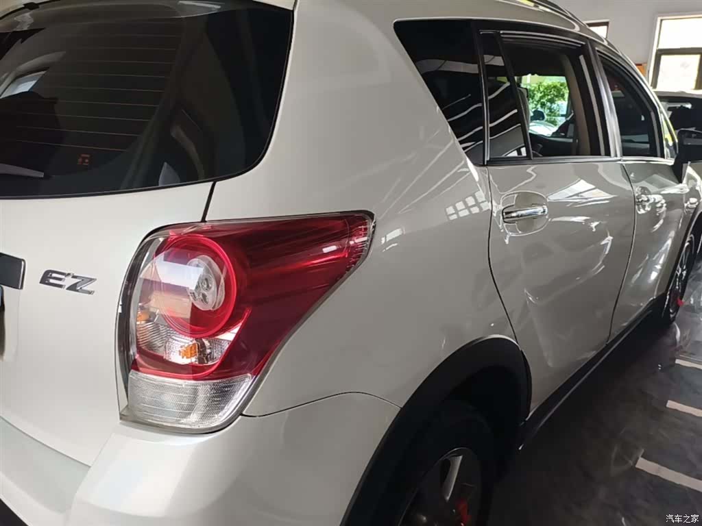 Toyota 180E, 2015 7