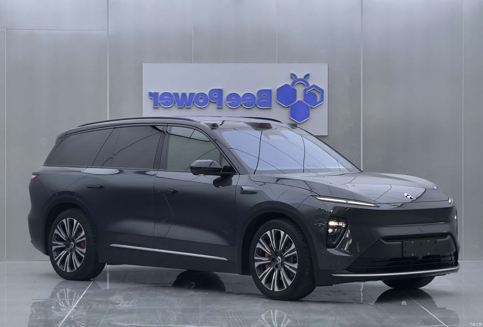 NIO ES8, 2023 3