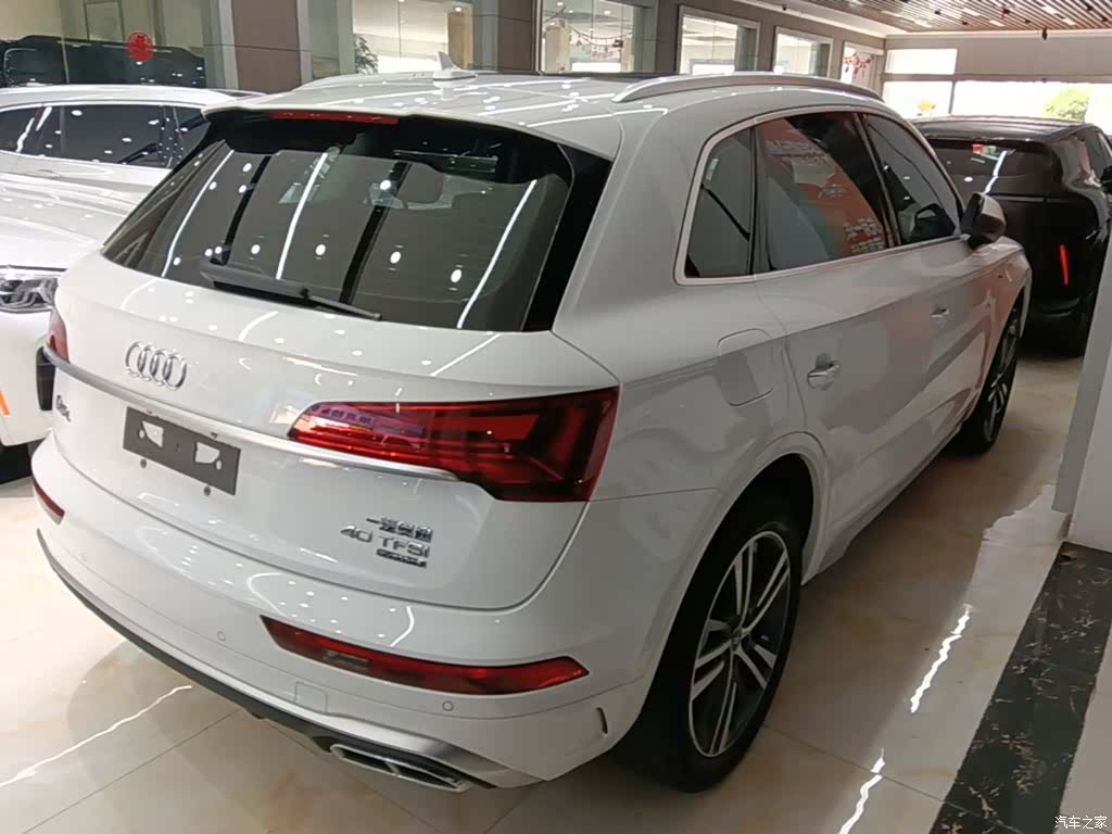 Audi Q5L, 2022 7