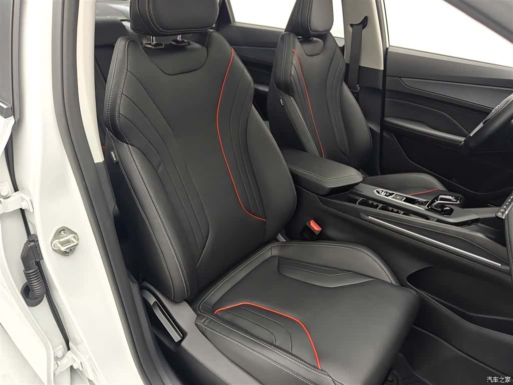 Geely Binray, 2024 18