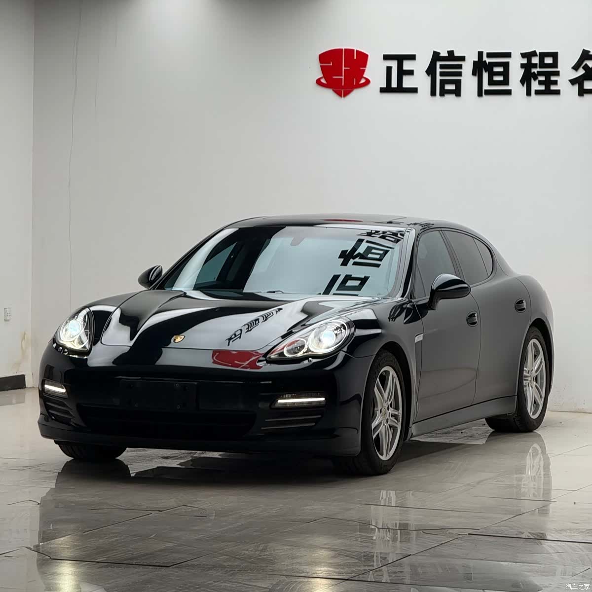 Porsche Panamera, 2012 3