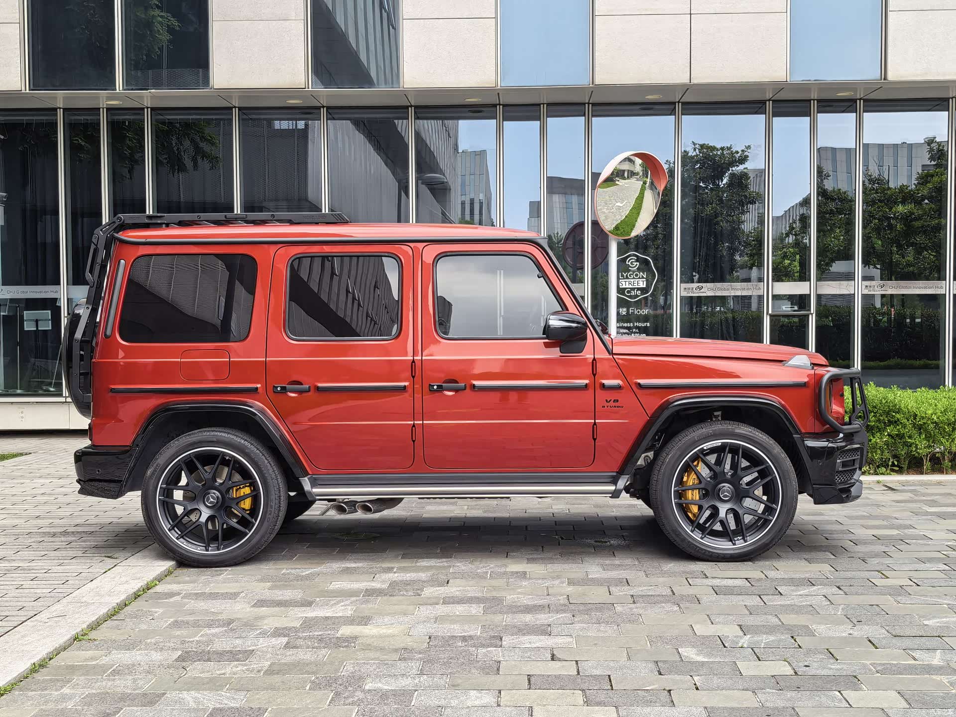 Mercedes-Benz G-Class, 2023 все фото