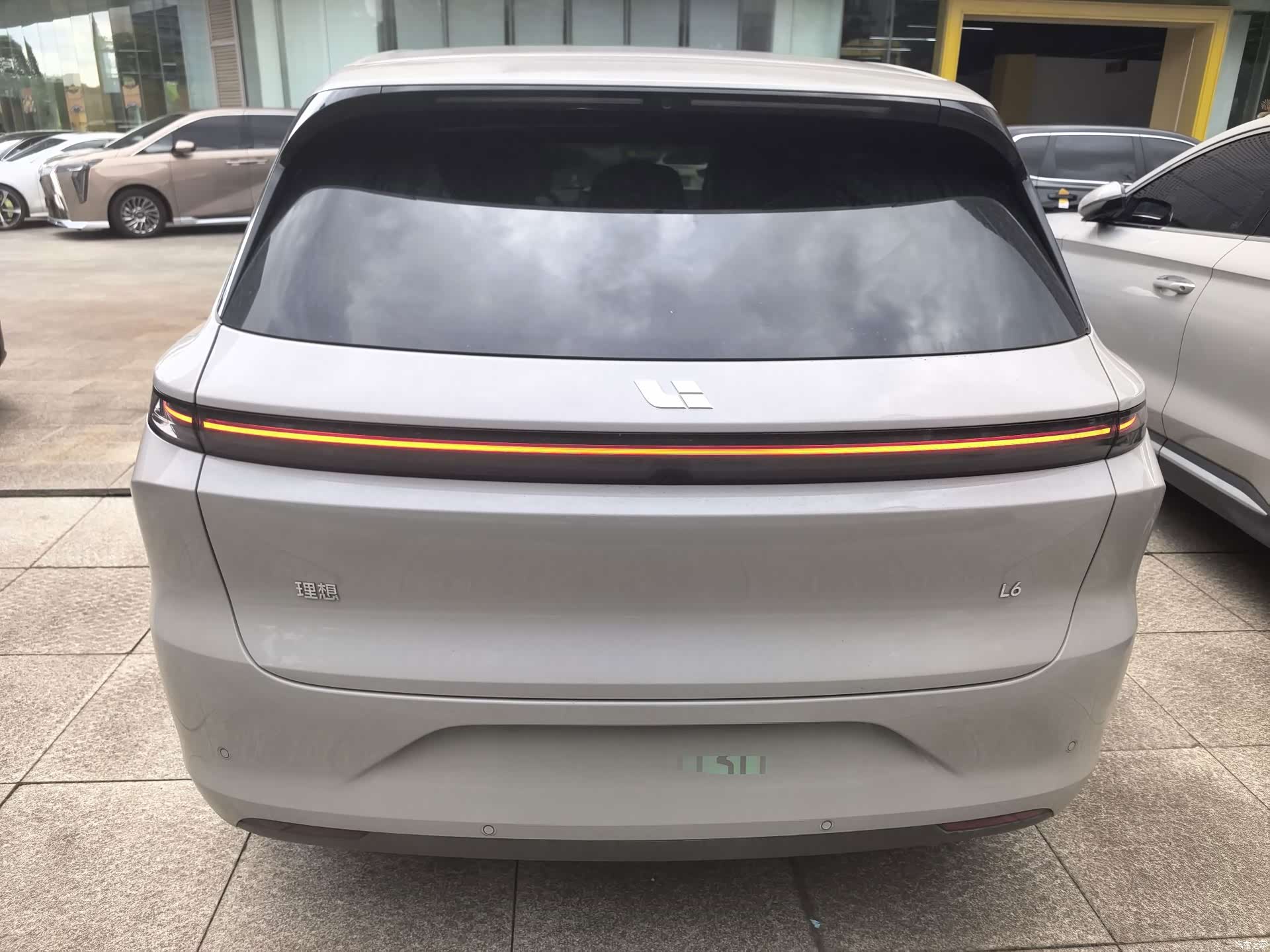 Li Auto L6, 2025 4