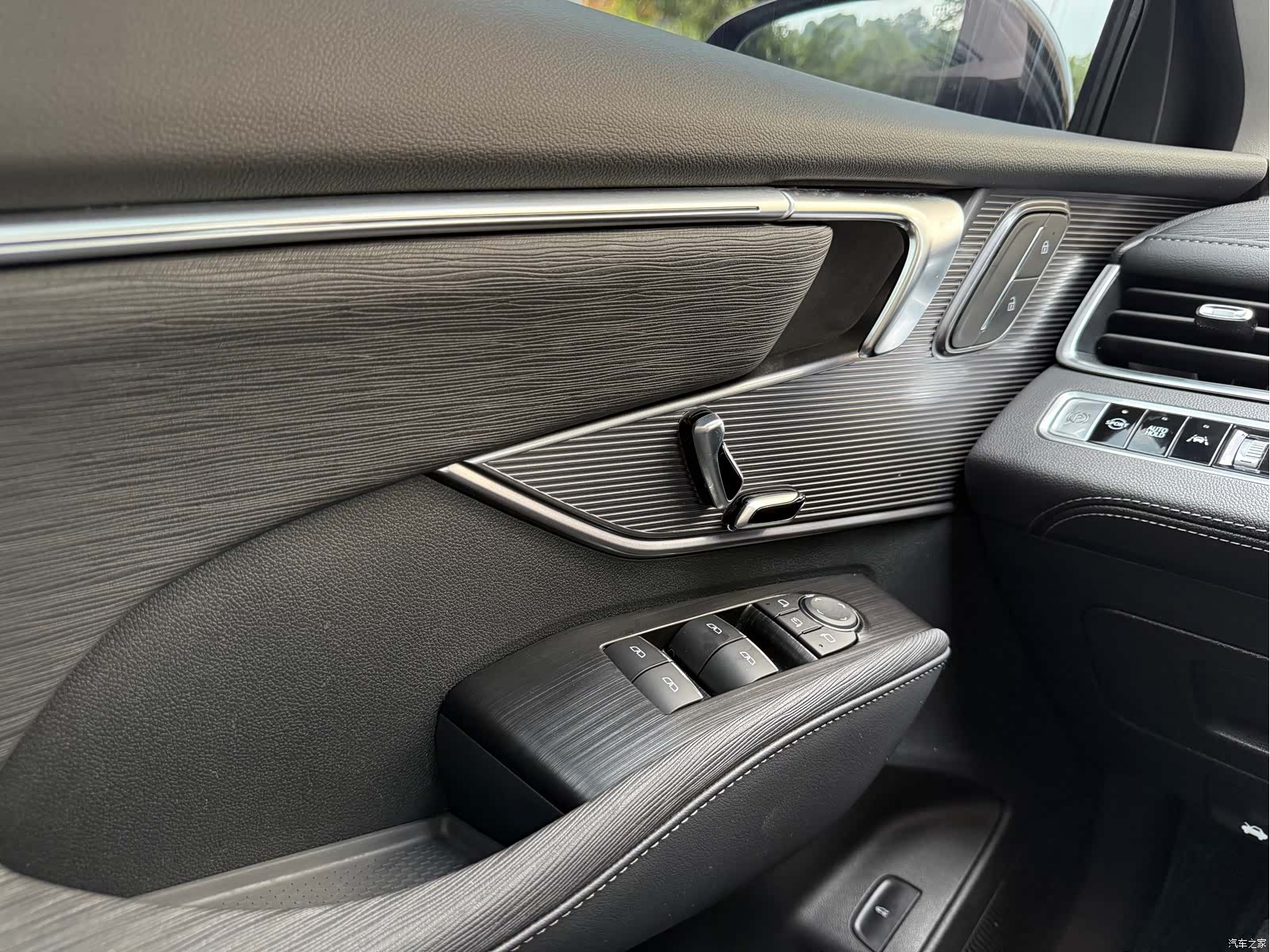 Buick LaCrosse, 2024 12