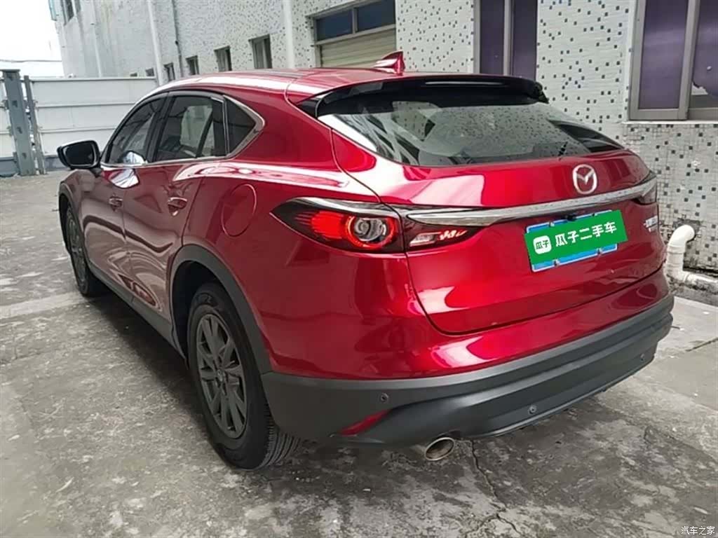 Mazda CX-4, 2020 все фото