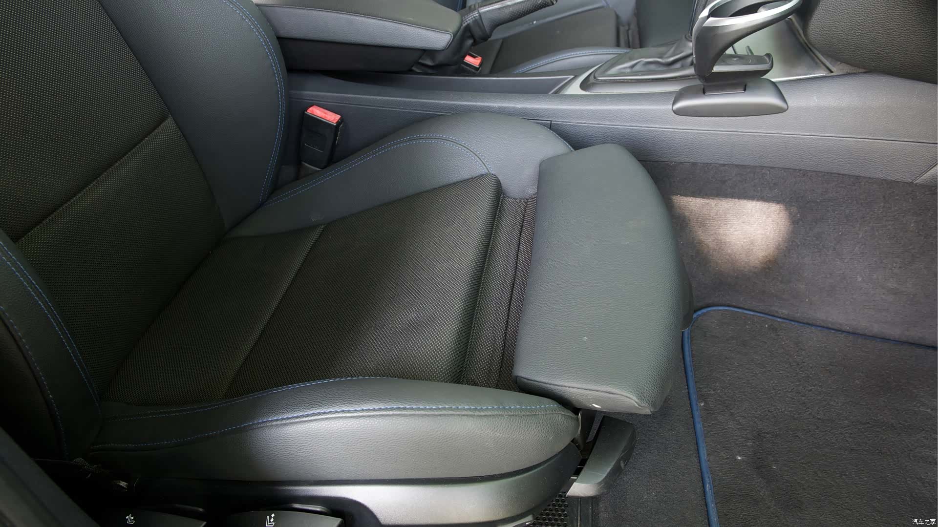 BMW 1 Series, 2010 12