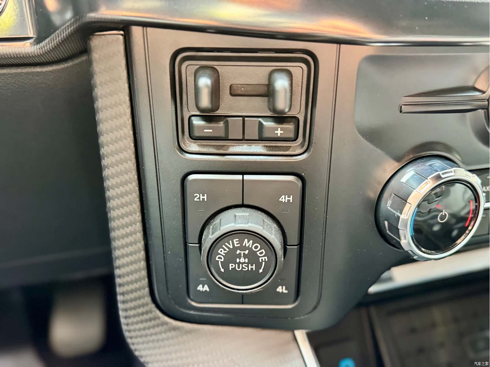 Ford F-150, 2025 24