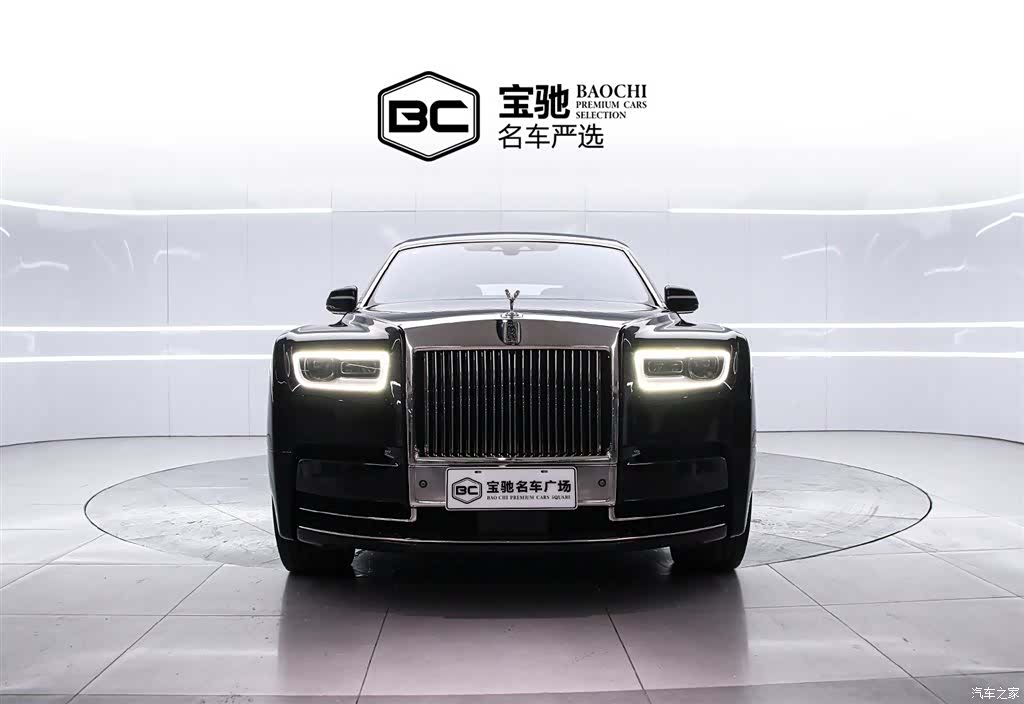 Rolls-Royce Phantom, 2022 2