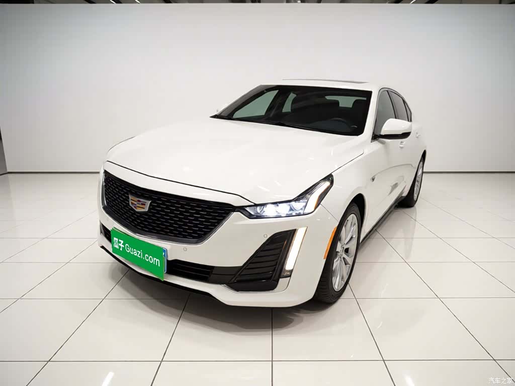 Cadillac CT5, 2022 2