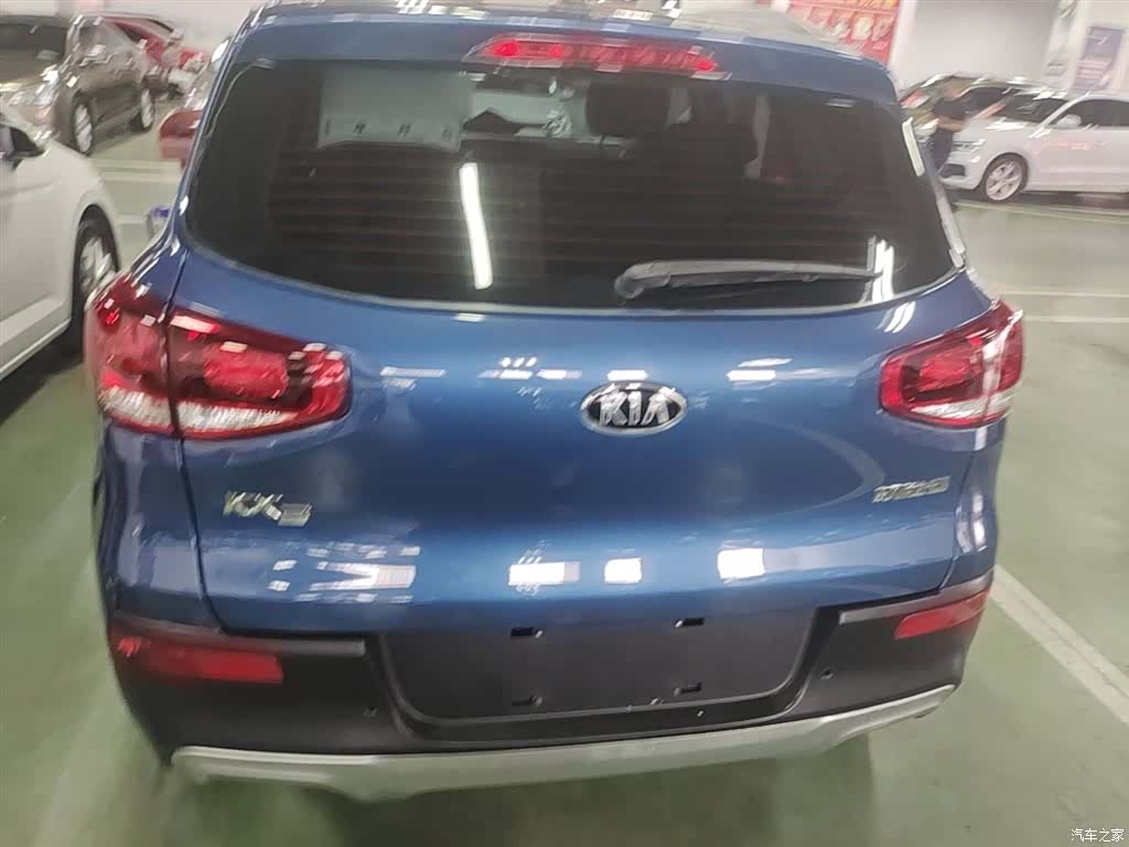 Kia KX3, 2016 6