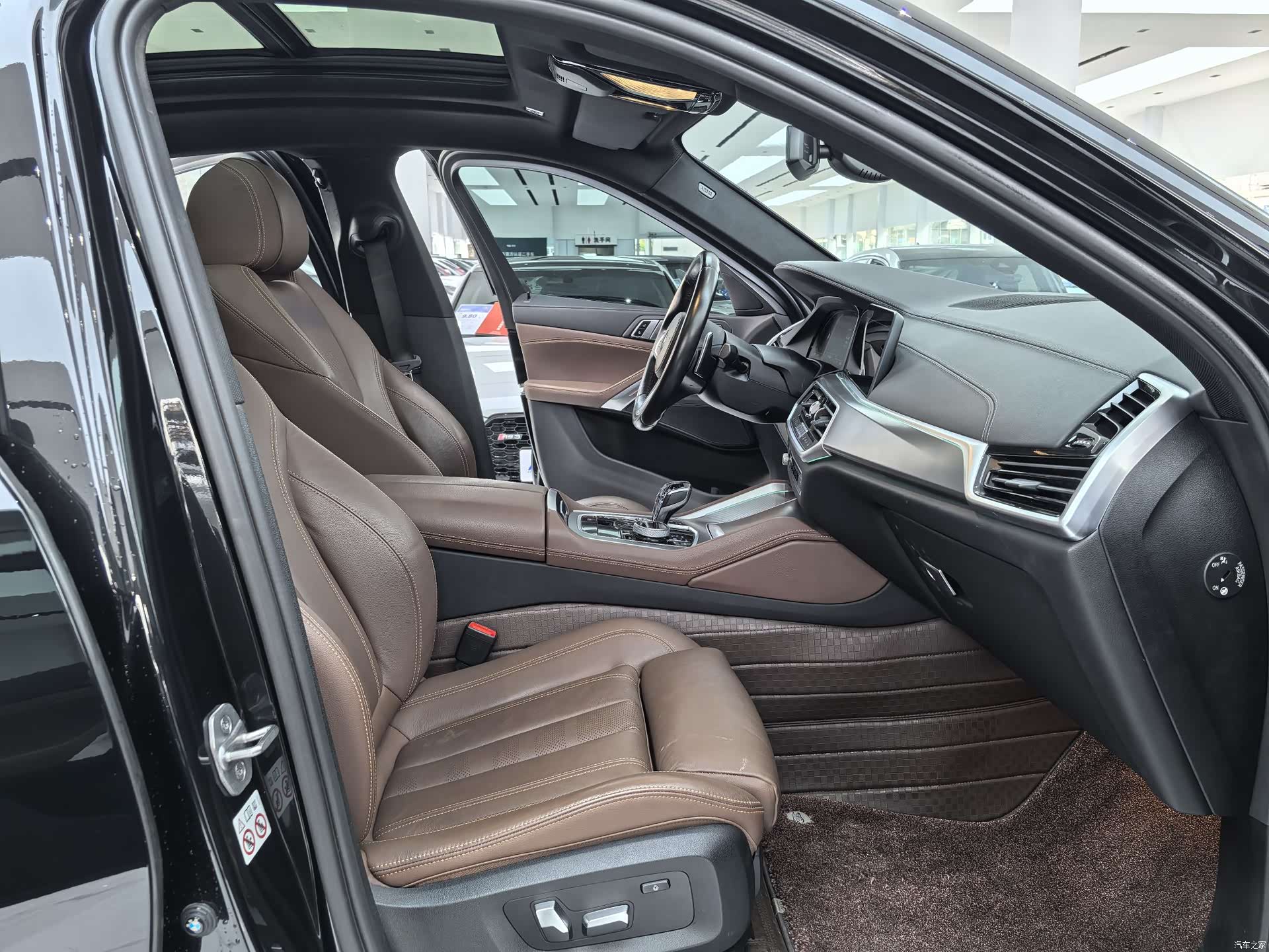 BMW X6, 2022 12