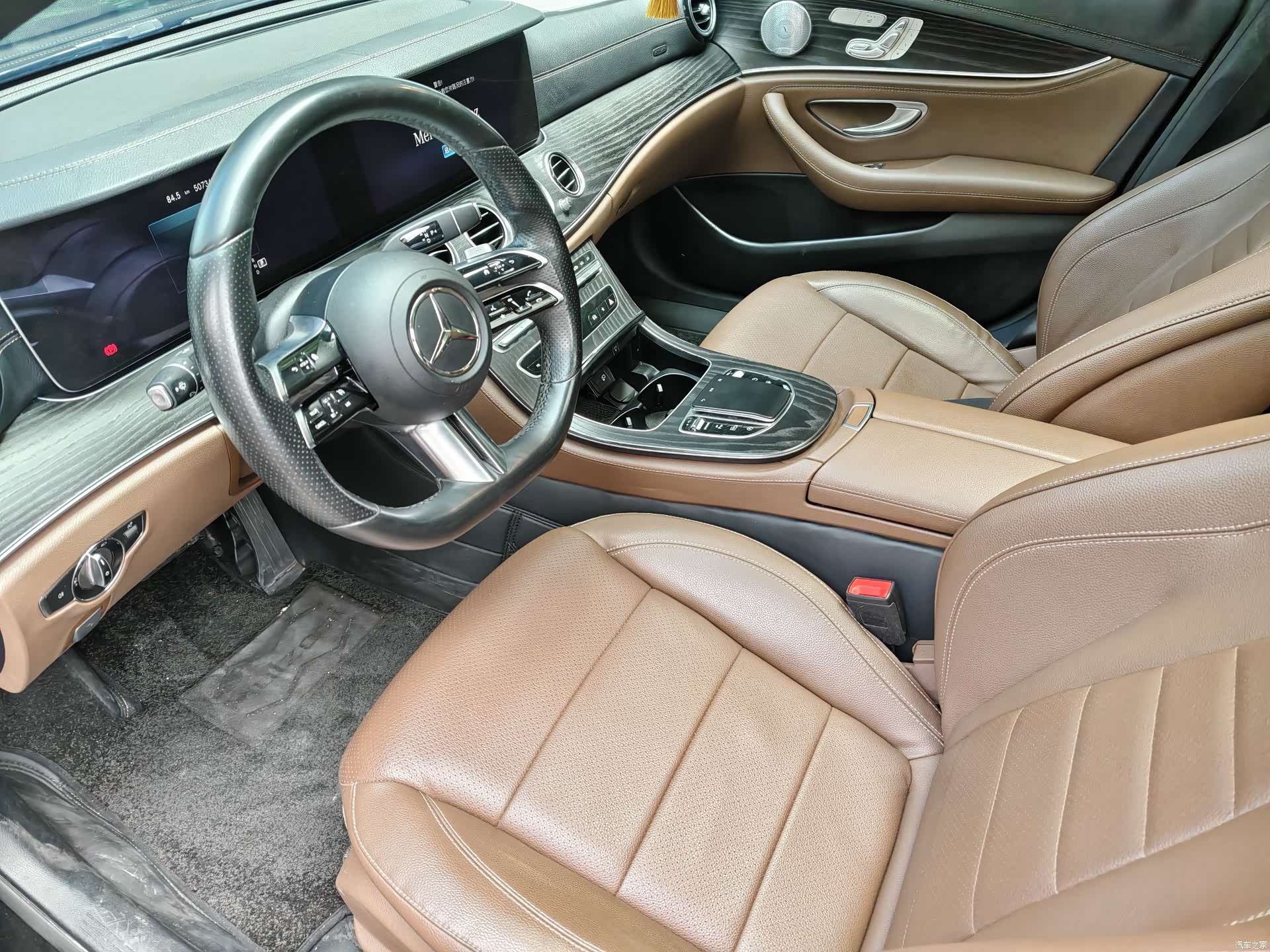 Mercedes-Benz E-Class, 2021 24