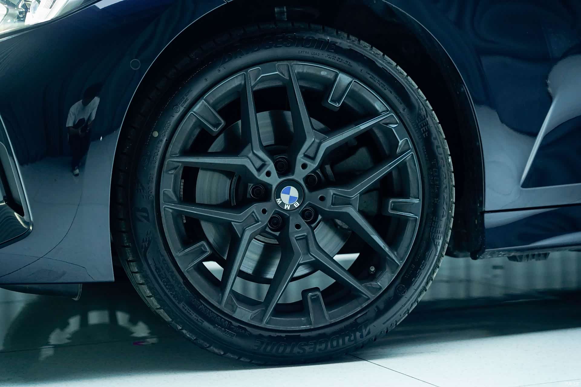 BMW 3 Series, 2026 14