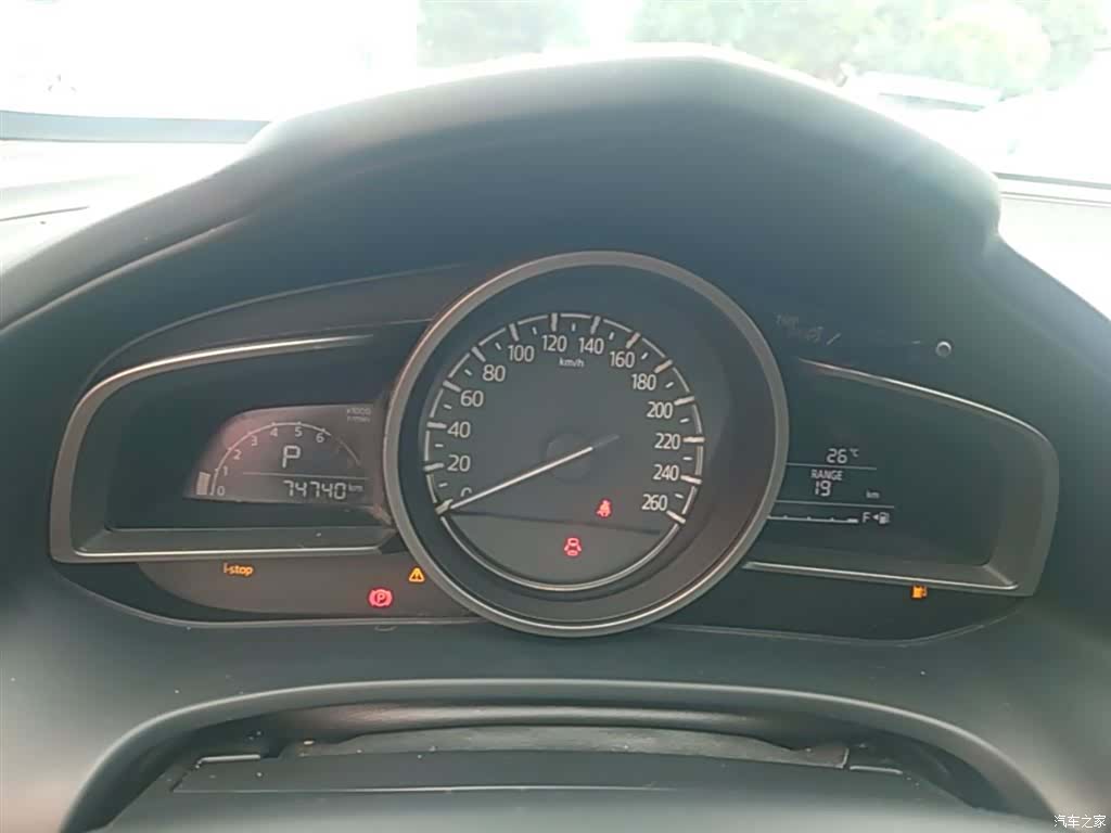Mazda CX-4, 2019 12
