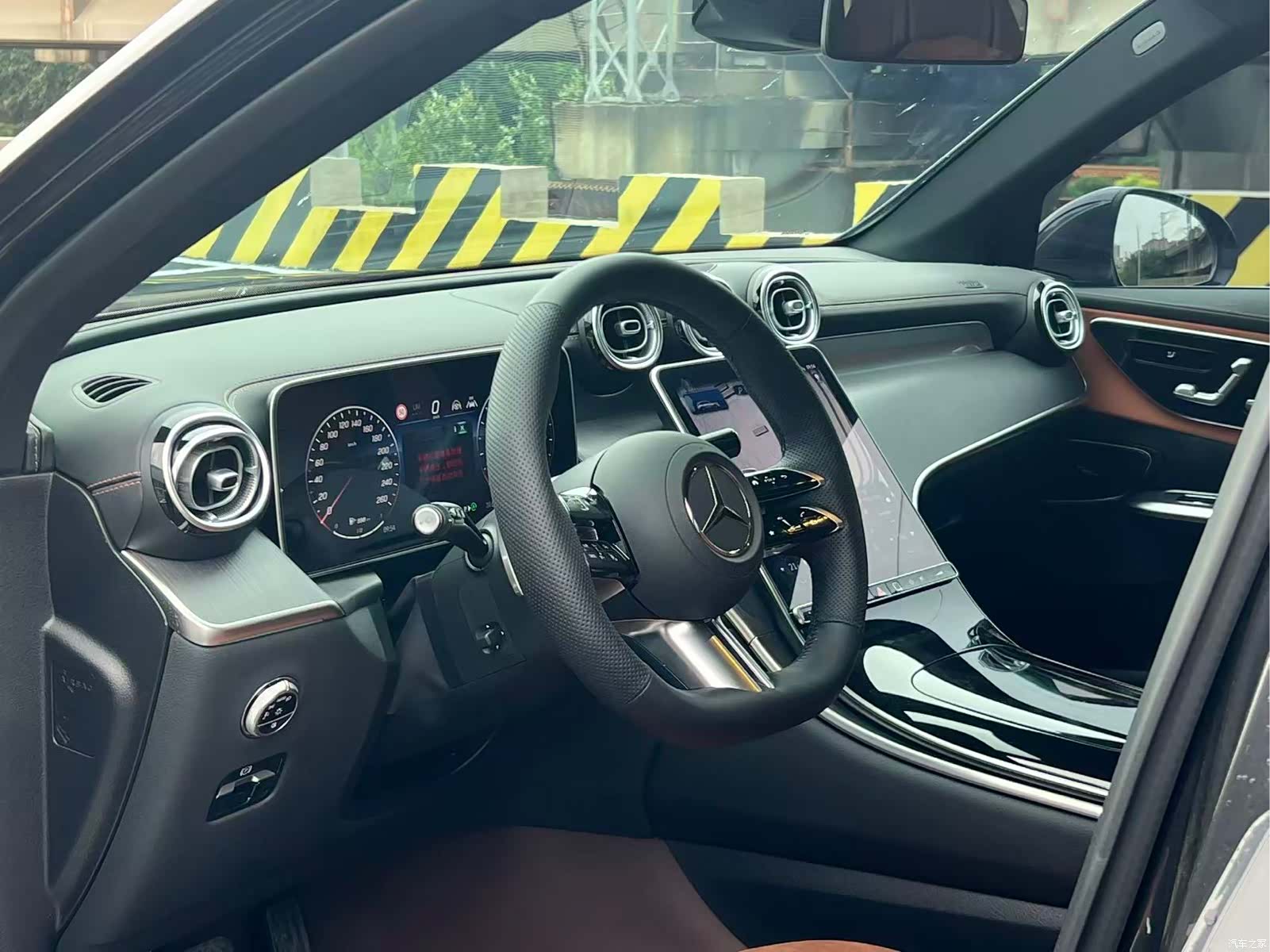 Mercedes-Benz GLC, 2024 4