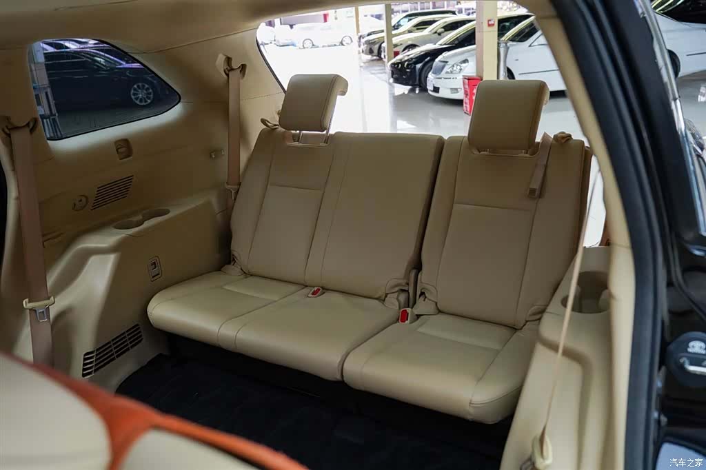 Toyota Highlander, 2018 все фото