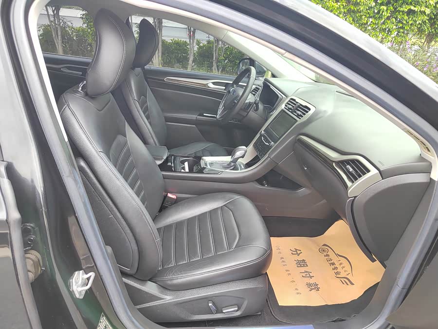 Ford Mondeo 2015, фото 16
