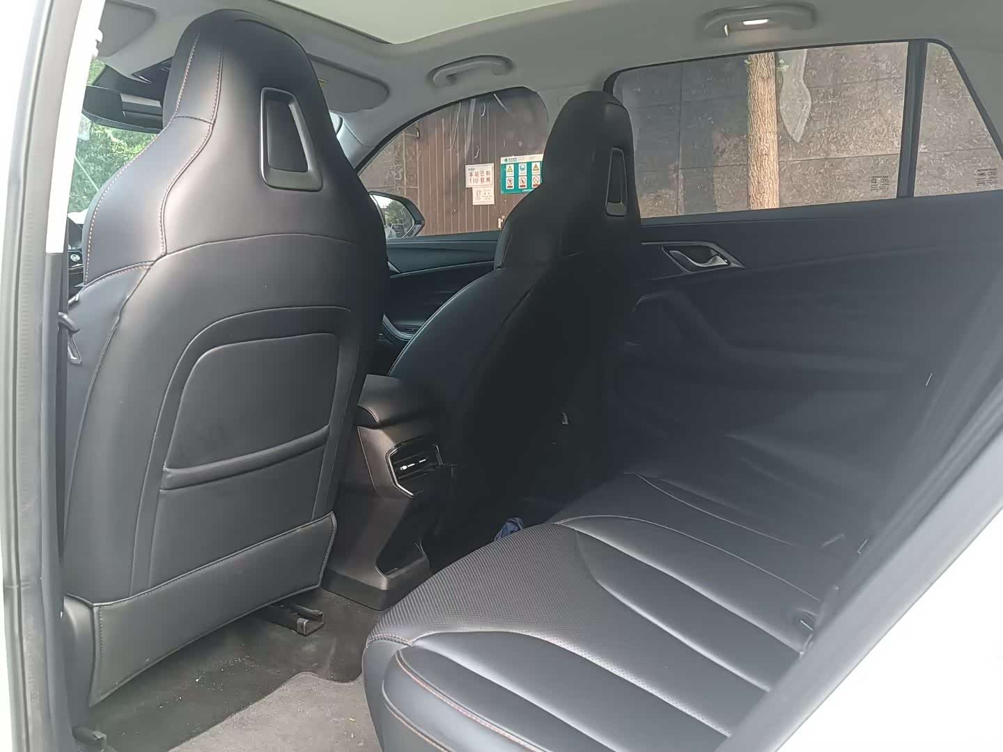 Roewe RX5, 2022 все фото