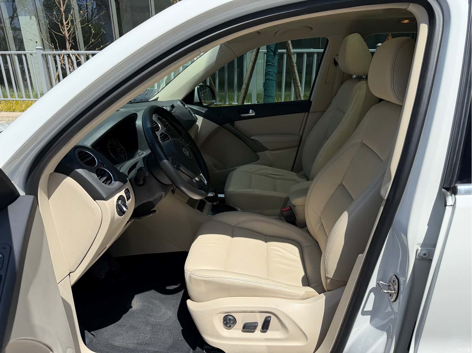 Volkswagen Tiguan, 2011 4
