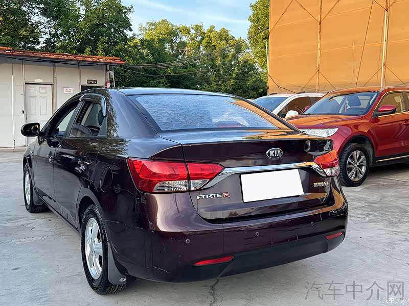 Kia GL, 2014 11