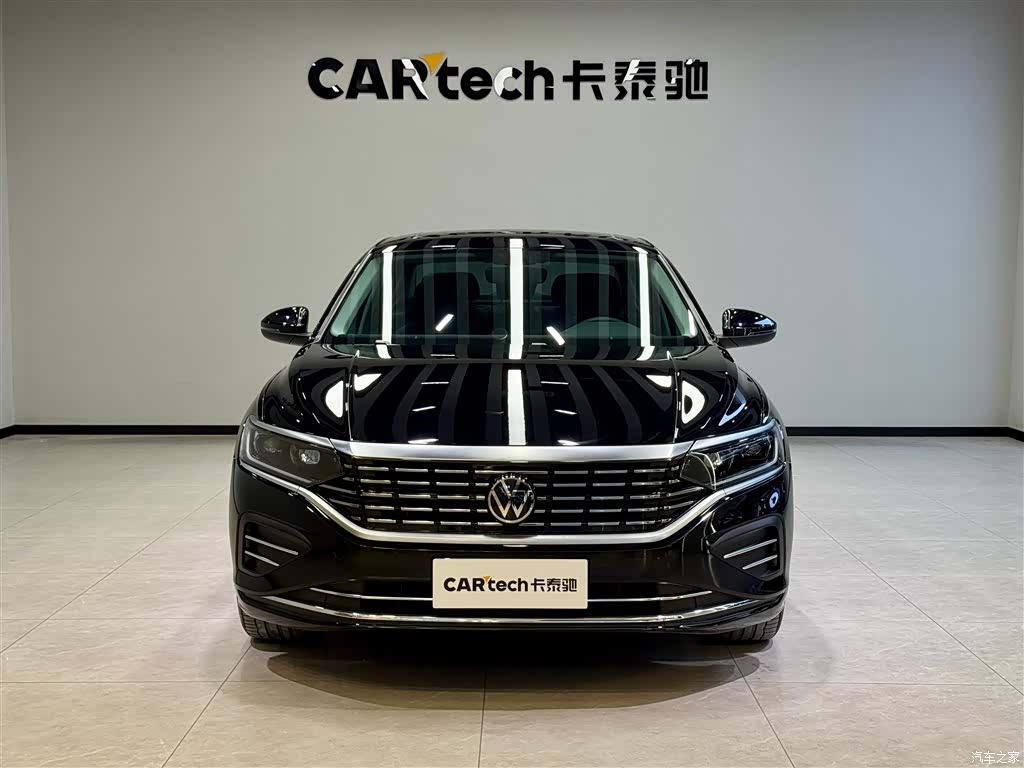 Volkswagen Passat, 2025 3