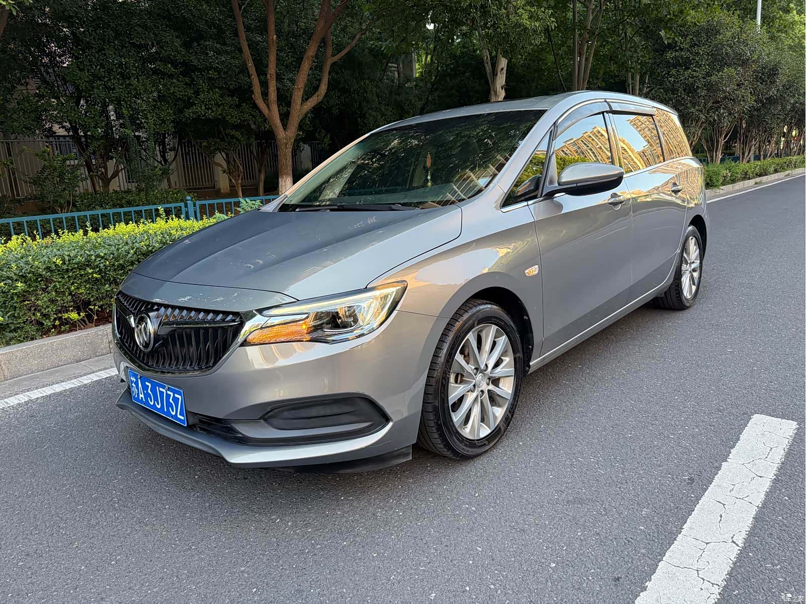 Buick GL6, 2020 3