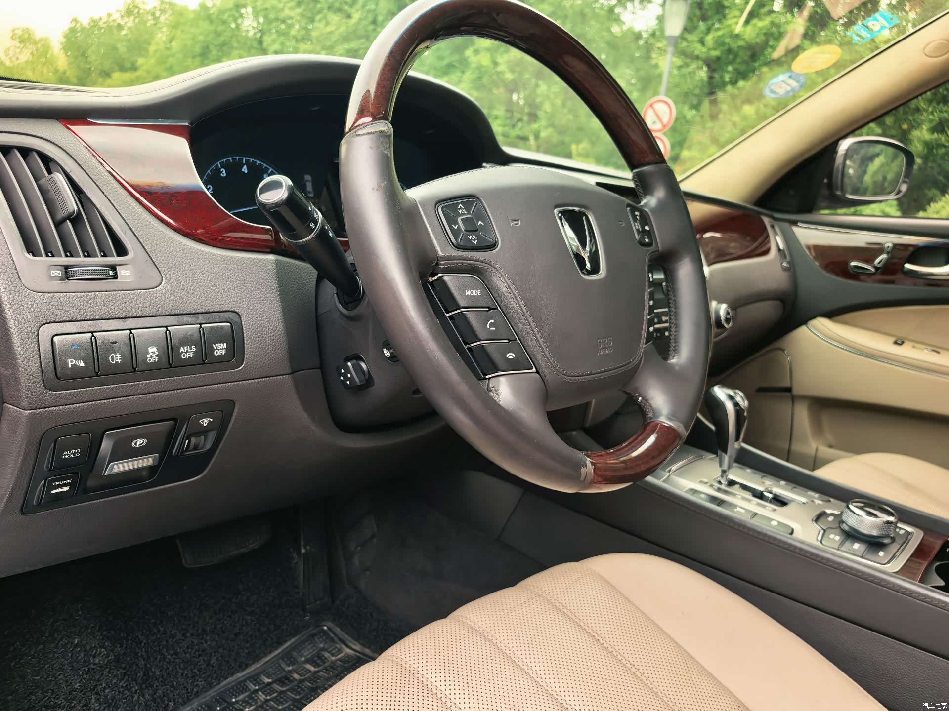 Hyundai 3.8, 2010 11