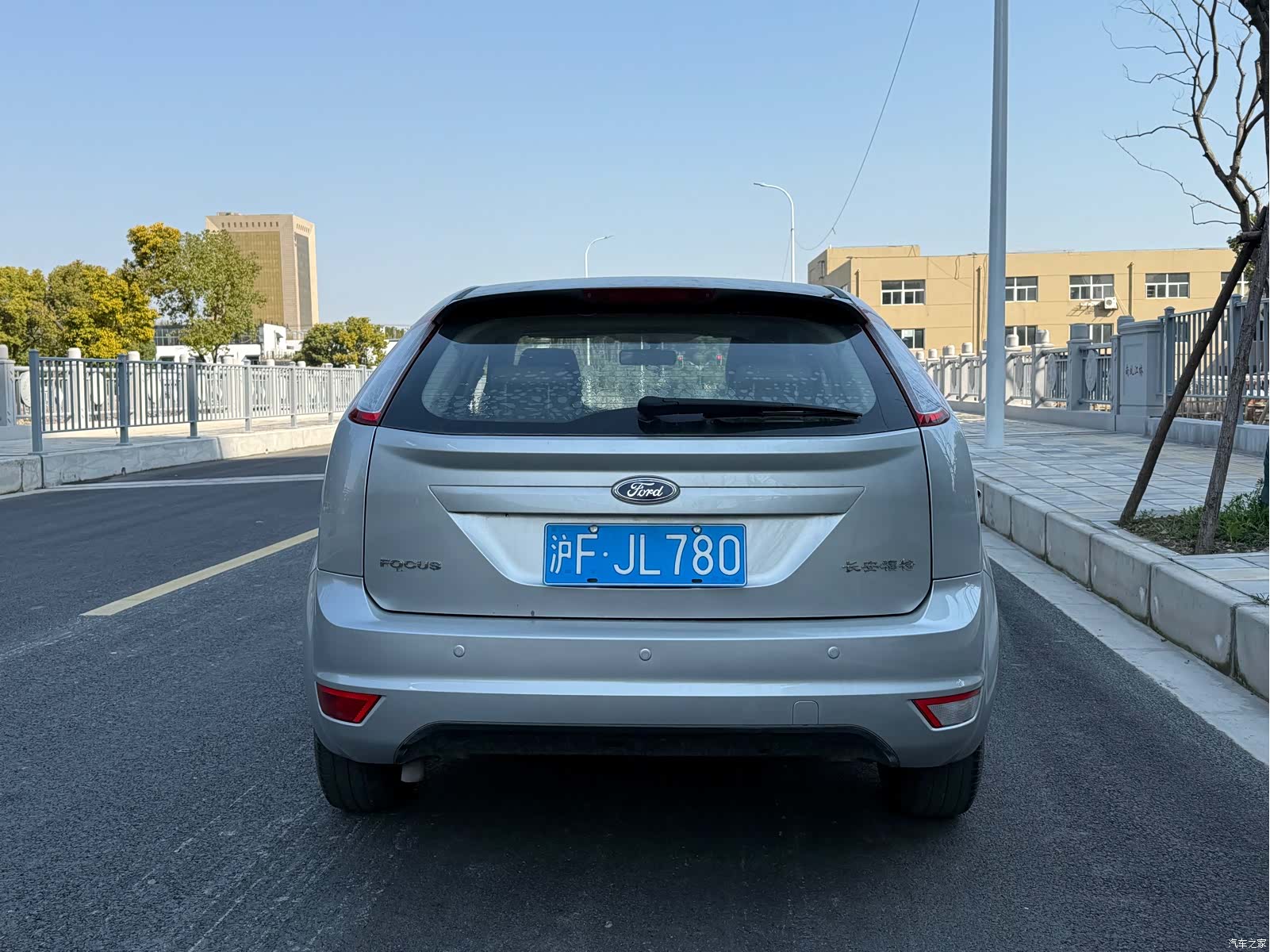 Ford Focus, 2010 11