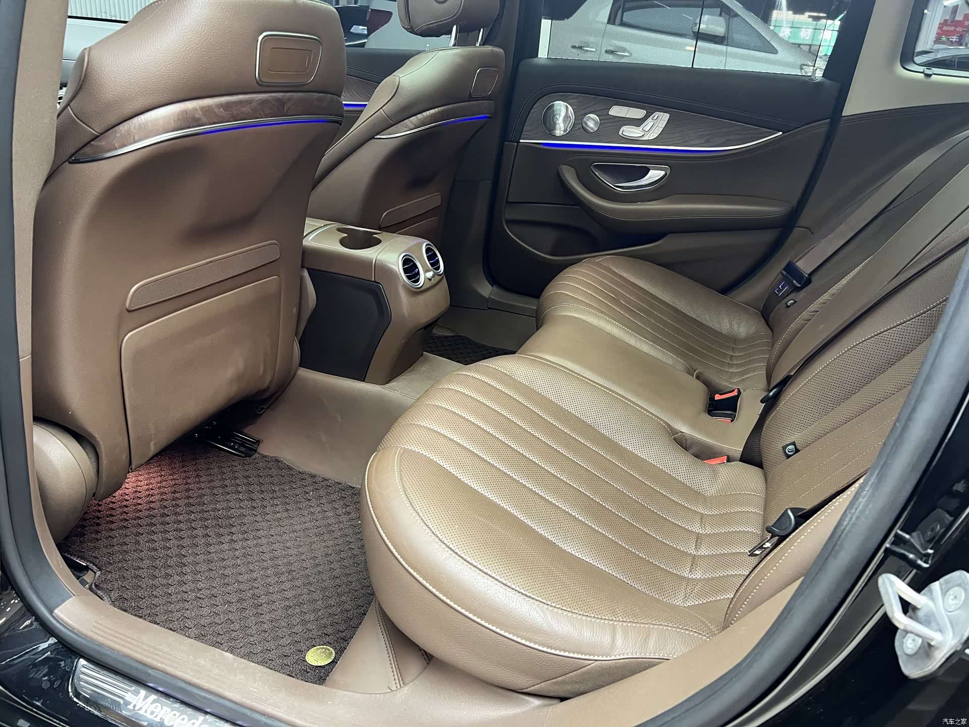 Mercedes-Benz E-Class, 2020 17