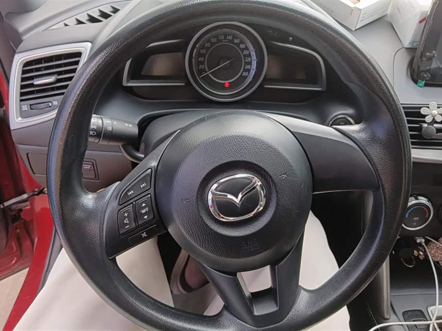 Mazda CX-4