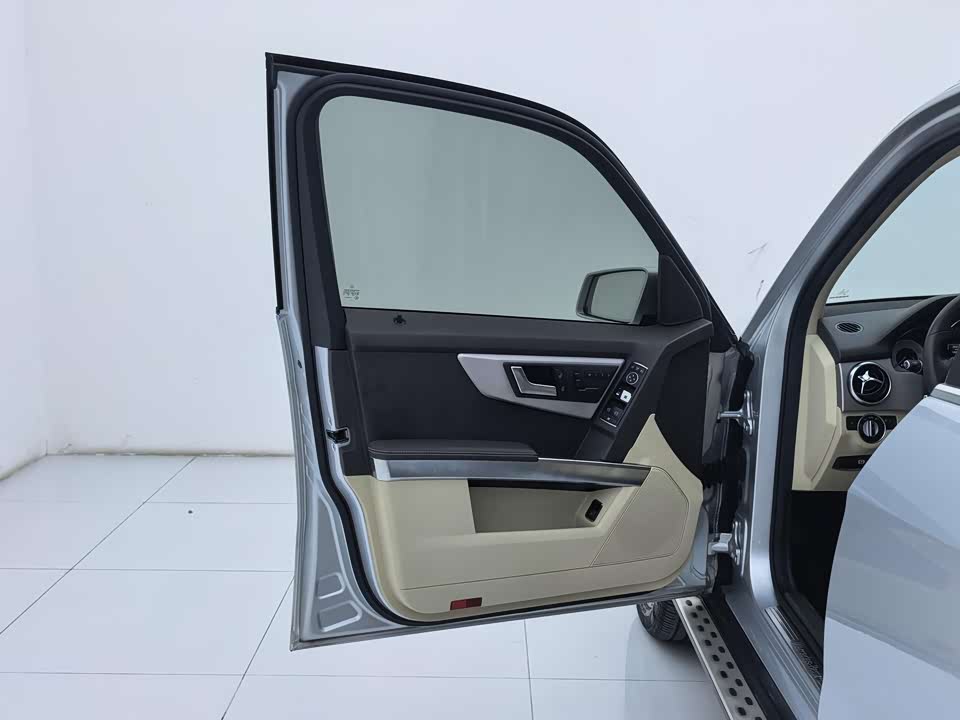 Mercedes-Benz GLK class