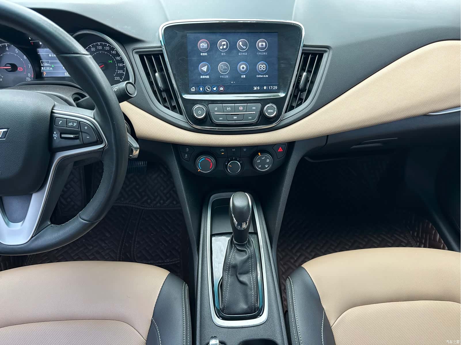 Chevrolet 320, 2021 15