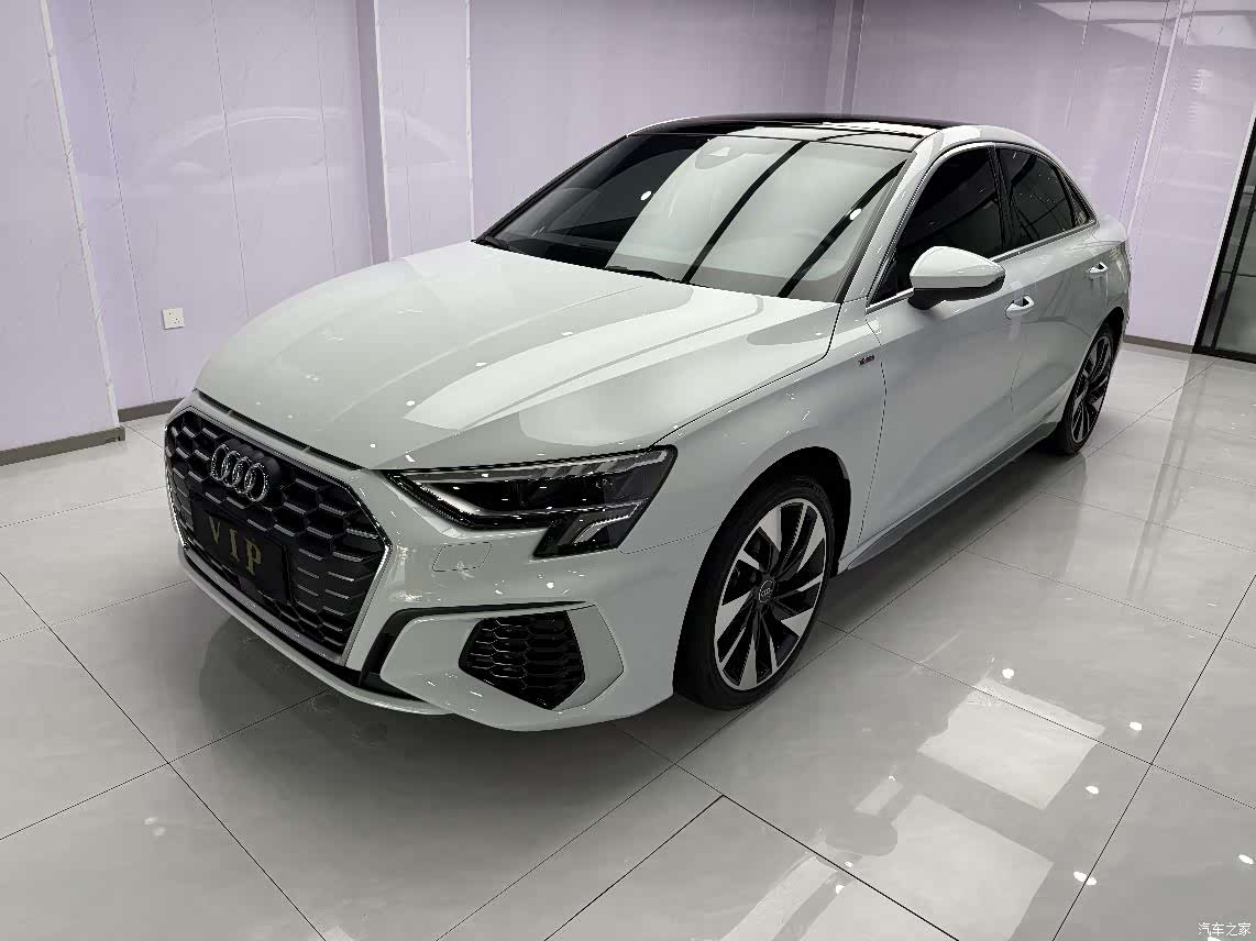 Audi A3, 2023 1