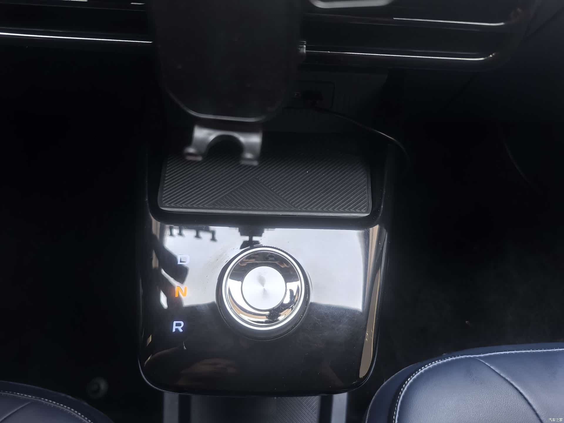Geely E, 2023 18