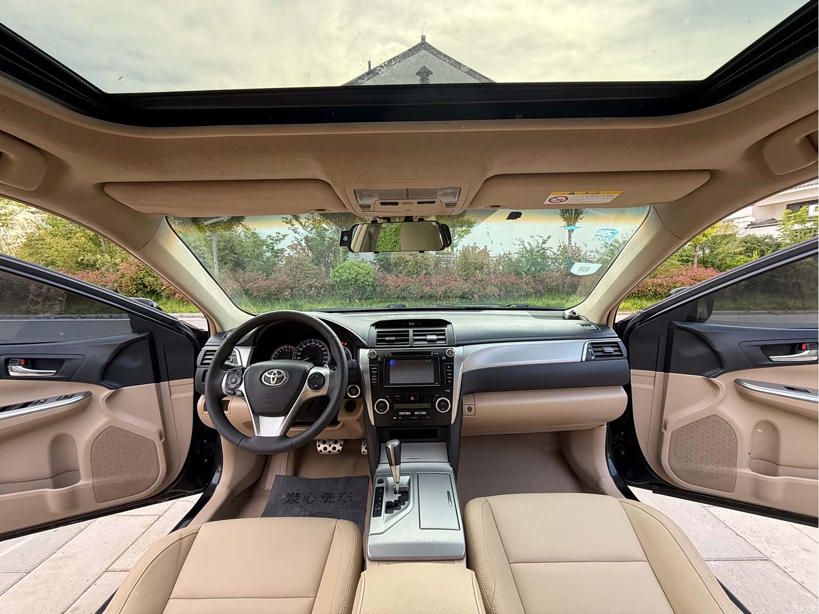 Toyota Camry, 2012 10