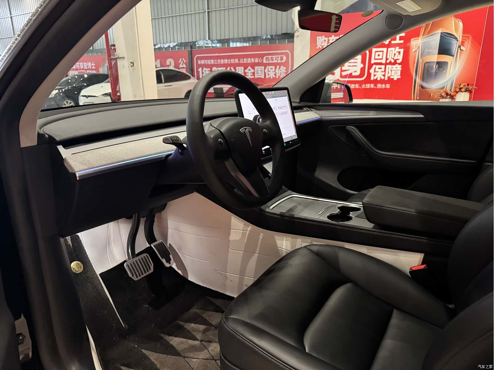 Tesla Model Y, 2024 7