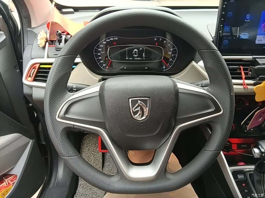 Wuling 510, 2020 11