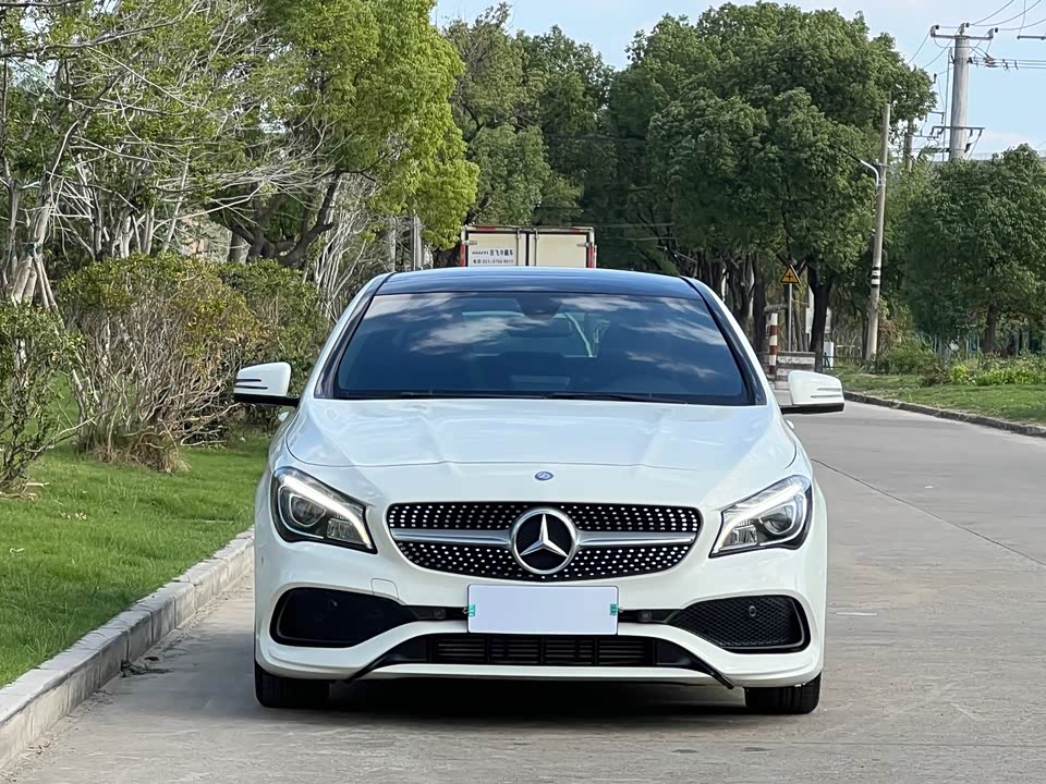 Mercedes-Benz CLA