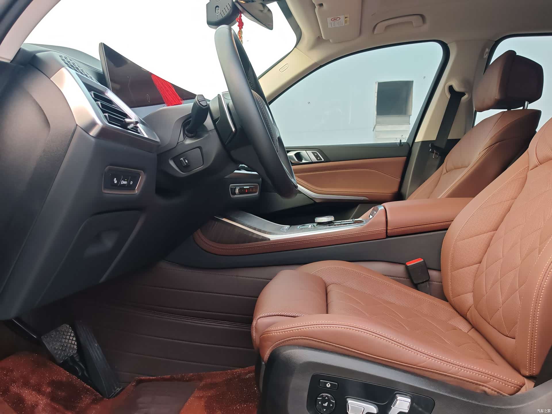 BMW X7, 2024 14