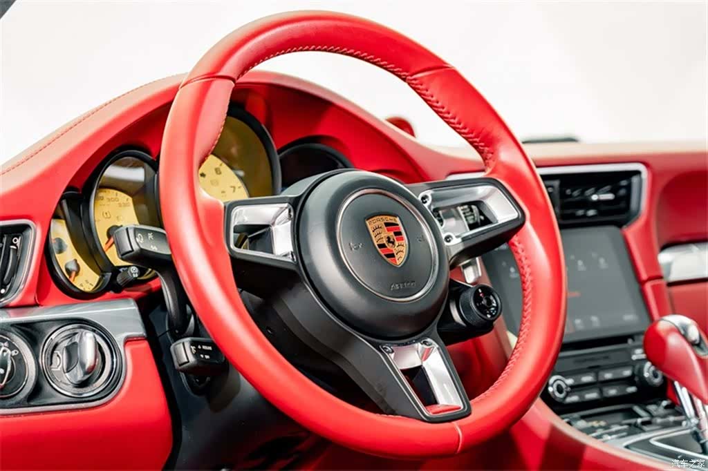 Porsche 911, 2017 9