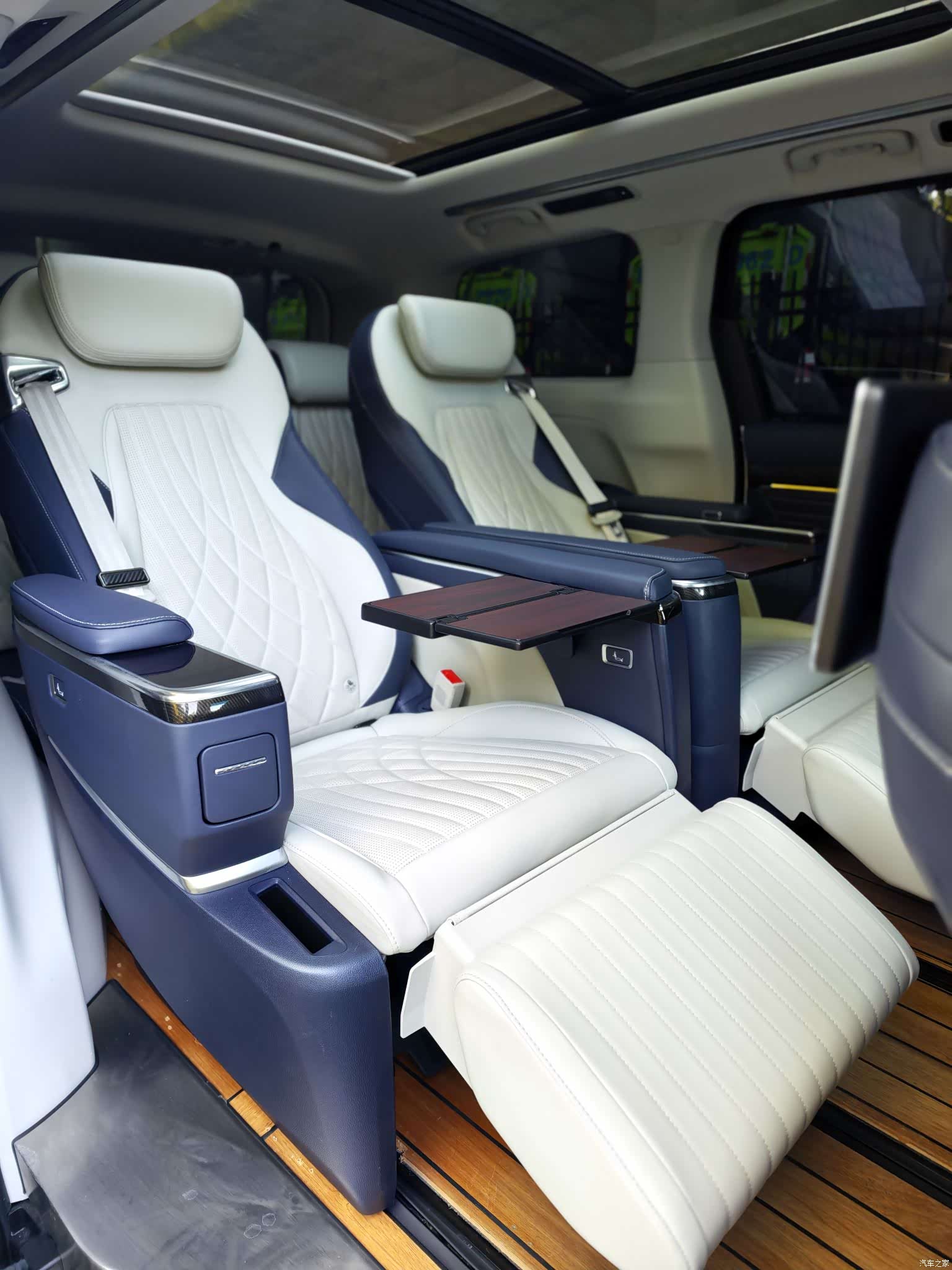 Maxus G90, 2023 20